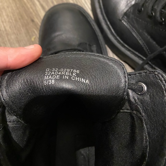 TopShop AUSTIN Black Leather Platform Boots (US 7.5) - Picture 5 of 6